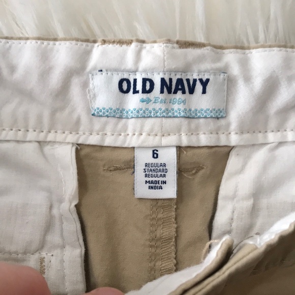 8 for $25🎈 Old navy shorts - Picture 2 of 3